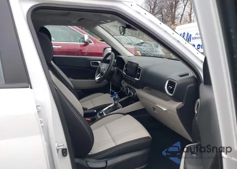 2025 Hyundai Venue Sel from USA, damaged, VIN KMHRC8A31SU408861